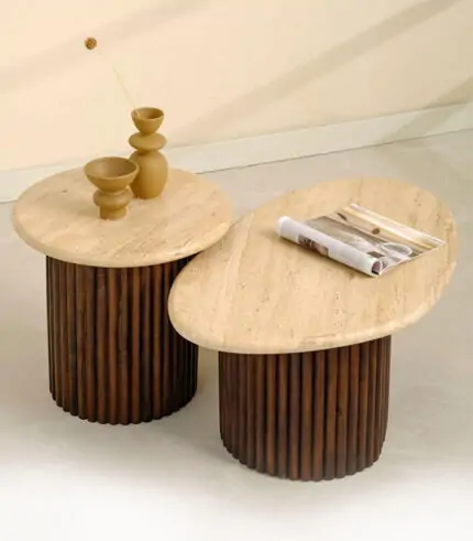 Table basse en bois et travertin